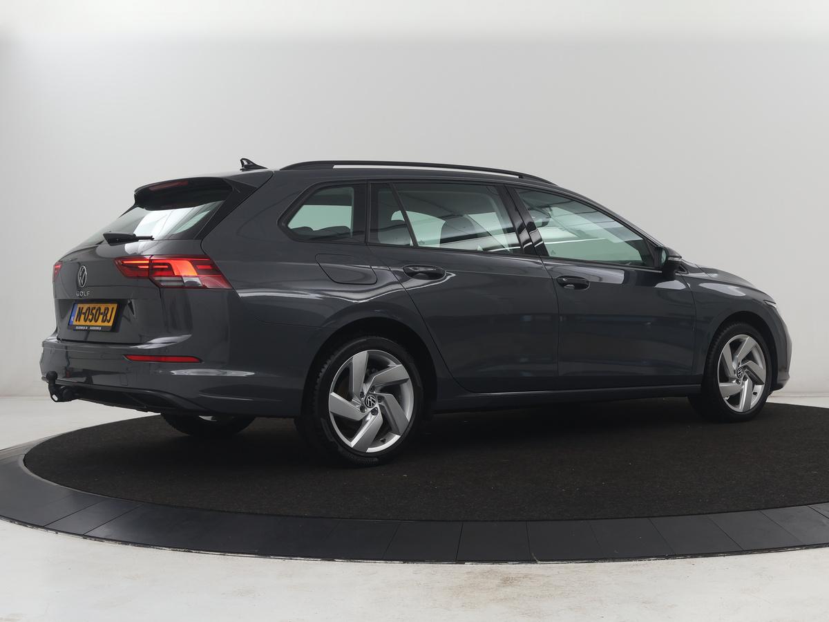 Volkswagen Golf Volkswagen Golf Variant 1.0 TSI Golf | Adaptive cruise | Bluetooth |  Virtueel dashboard | Climate control | Park assist | Trekhaak | 17″ velgen