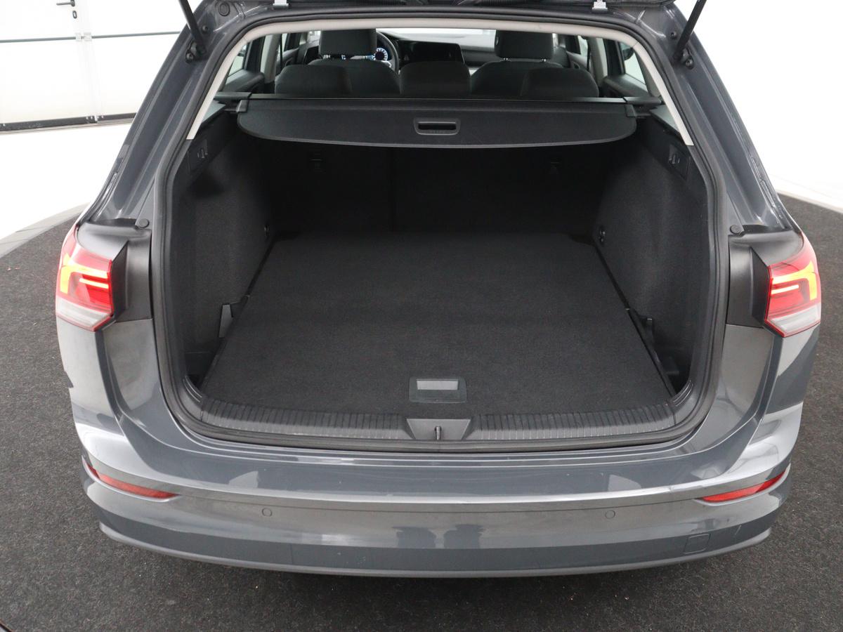 Volkswagen Golf Volkswagen Golf Variant 1.0 TSI Golf | Adaptive cruise | Bluetooth |  Virtueel dashboard | Climate control | Park assist | Trekhaak | 17″ velgen