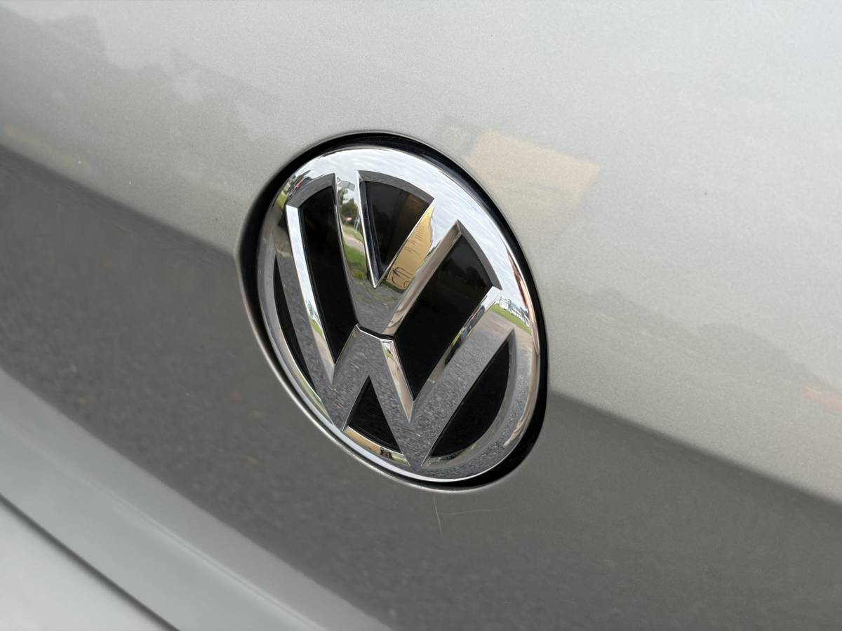 Volkswagen Golf Volkswagen Golf 1.4 TSI ACT Highline ✓1e Eigenaar✓Navi✓Trekhaak✓Clima✓Cruise✓Pdc V+A✓Recent beurt gehad✓6 Bak✓141pk✓18” lm velgen✓N.A.P✓Apk tot 02-2027