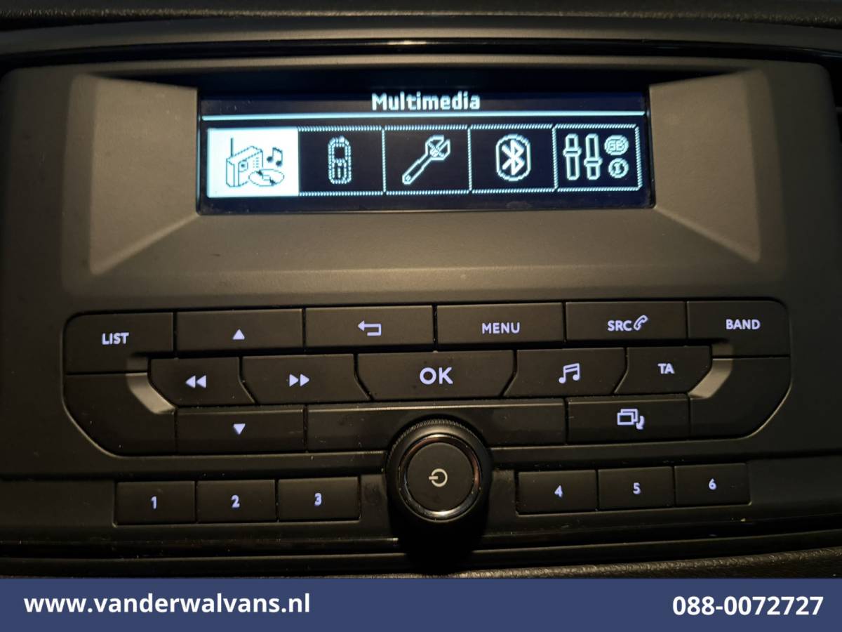 Peugeot Expert Peugeot Expert 2.0 BlueHDI 123pk L3H1 Dubbele Cabine Euro6 Airco | 5-Zits | 2500kg Trekhaak Cruisecontrol, Parkeersensoren