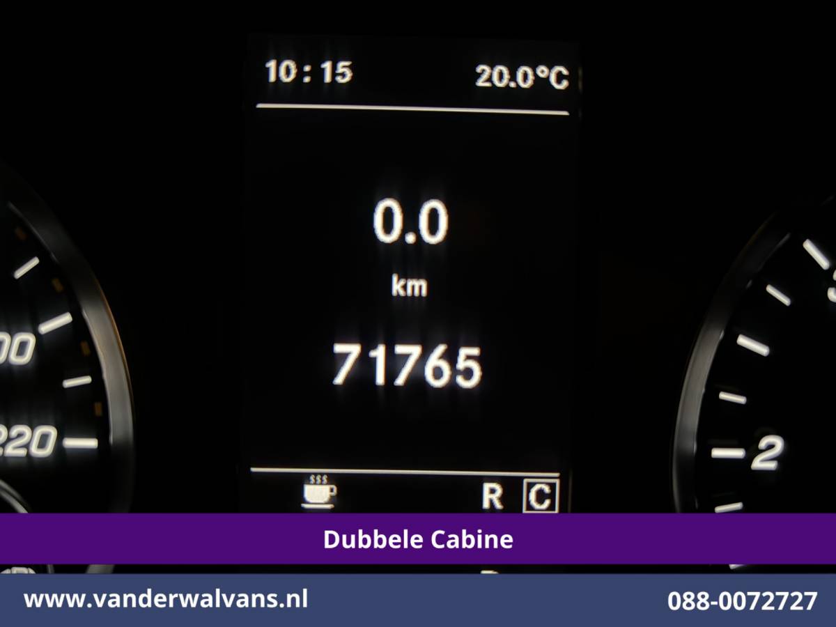 Mercedes-Benz Vito Mercedes-Benz Vito 116 CDI 164pk L2H1 Dubbele cabine Automaat Euro6 Airco | 5-Zits | Camera | 2x Zijdeur | LED | Apple Carplay 2500kg Trekhaak, Cruisecontrol, Android Auto, Lederen Bekleding, Parkeersensoren