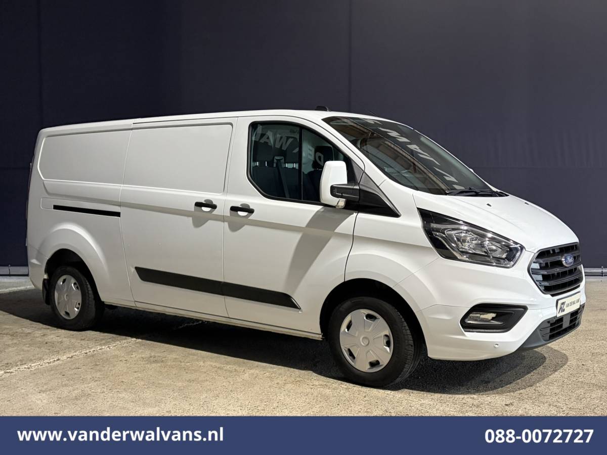 Ford Transit Custom Ford Transit Custom 2.0 TDCI L2H1 Euro6 Airco | Camera | Navigatie | LED | Apple Carplay | Bijrijdersbank Cruisecontrol, Stoelverwarming, Verwarmde Voorruit, Parkeersensoren, 2670kg laadvermogen