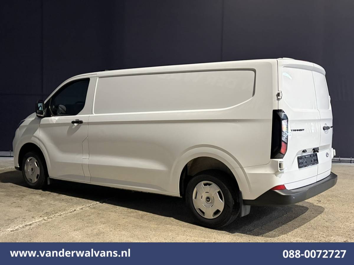 Ford Transit Custom Ford Transit Custom 2.0 TDCI 136pk L2H1 Euro6 Airco | Camera | LED | Apple Carplay, Android Auto Cruisecontrol, Verwarmde Voorruit, Parkeersensoren, Bijrijdersbank, 2740kg laadvermogen