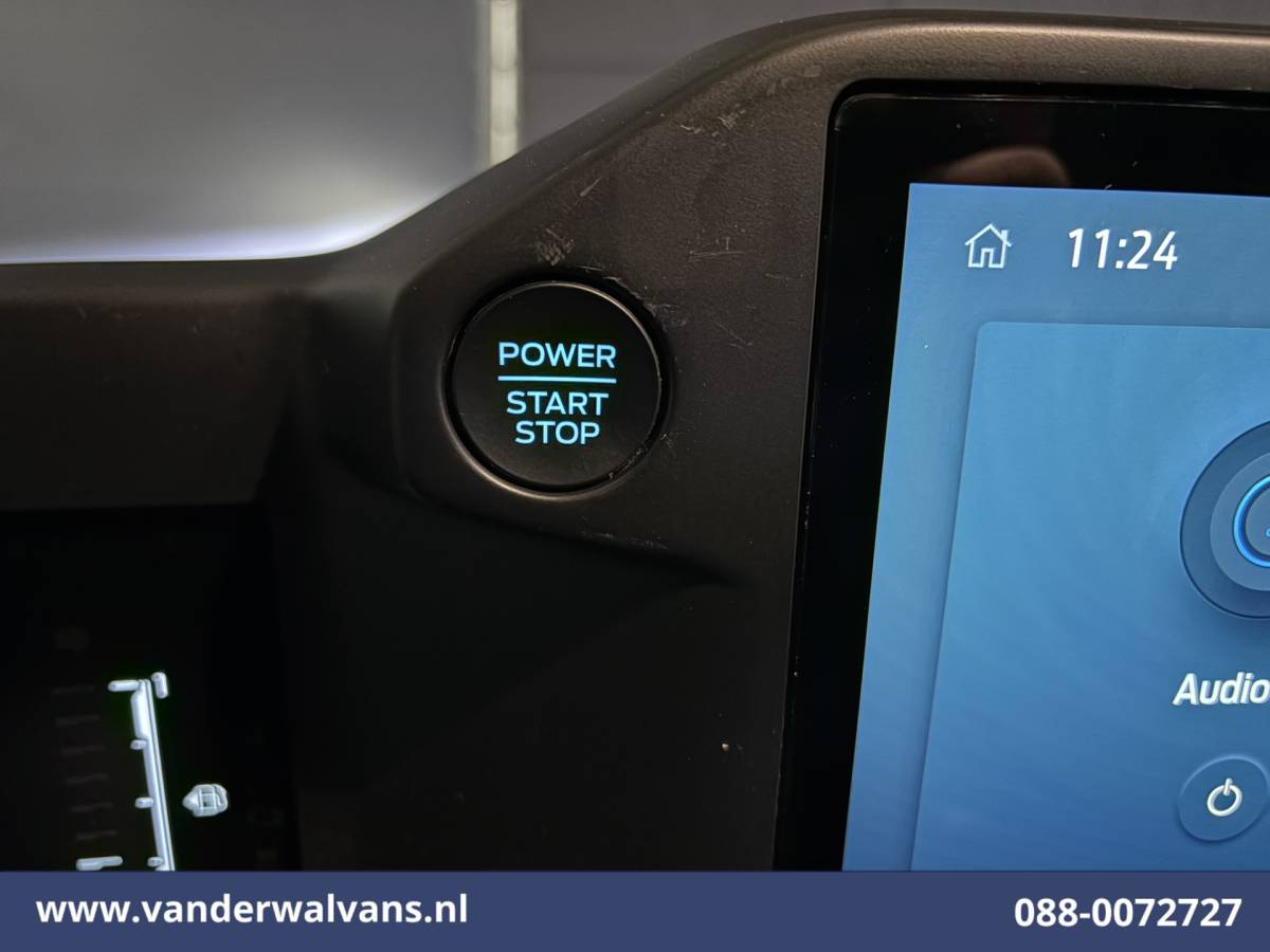 Ford Transit Custom Ford Transit Custom 2.0 TDCI 136pk L2H1 Euro6 Airco | Camera | LED | Apple Carplay, Android Auto Cruisecontrol, Verwarmde Voorruit, Parkeersensoren, Bijrijdersbank, 2740kg laadvermogen