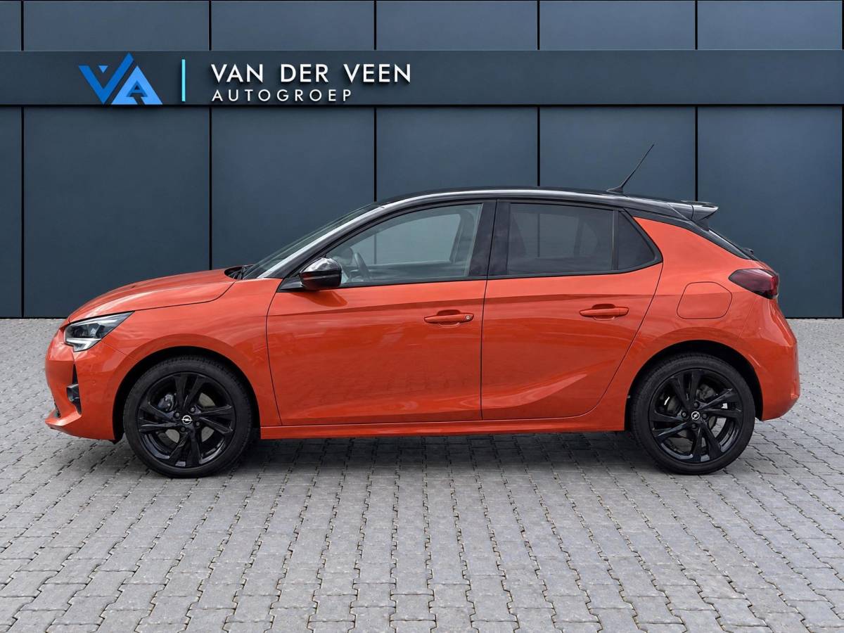 Opel Corsa Opel Corsa 1.2 GS Line | Incl. 12 maanden garantie | Cruise control | Stoel/stuurverwarming | Parkeercamera | Apple carplay/Android auto | Parkeersensoren | 100% onderhouden |