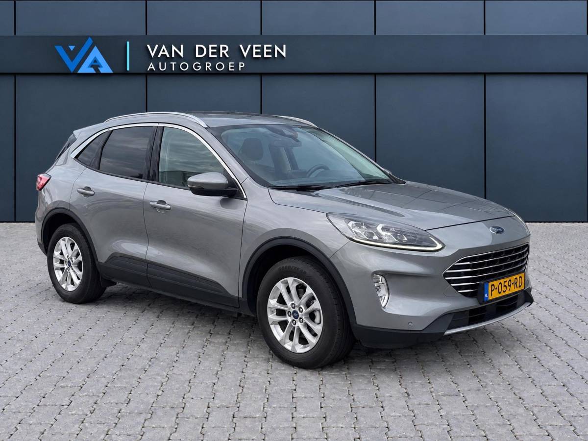 Ford Kuga Ford Kuga 2.5 PHEV Titanium X | Incl. 12 maanden garantie | Cruise control | SOH 88% | Trekhaak | Climate control | Stoelverwarming voor + achter | Stuurverwarming | Parkeercamera | Apple carplay/Android auto |