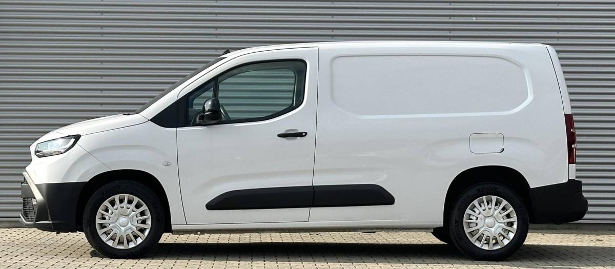 Toyota ProAce Toyota PROACE CITY 1.5 D-4D Live L2 extra lang