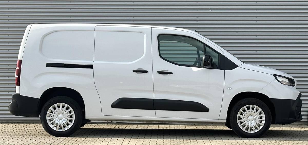 Toyota ProAce Toyota PROACE CITY 1.5 D-4D Live L2 extra lang