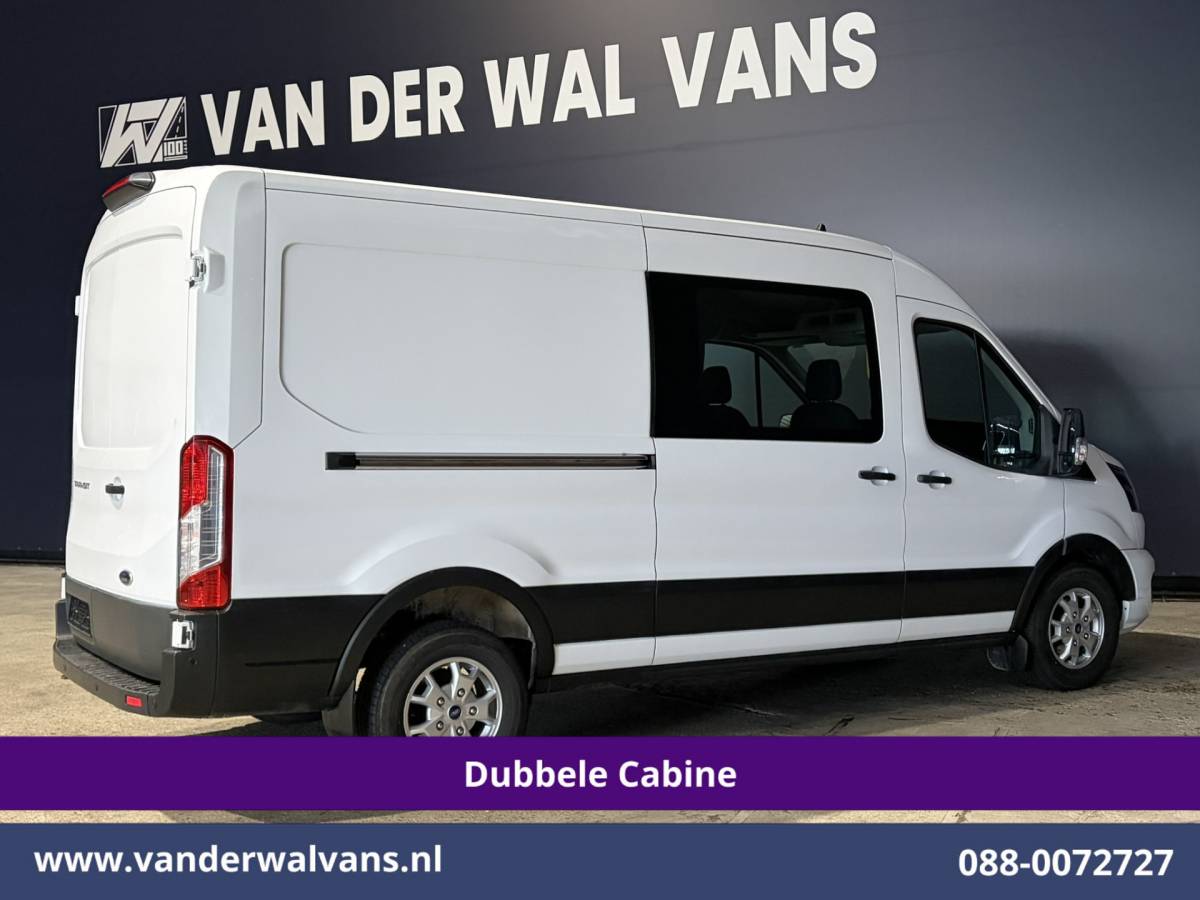 Ford Transit Ford Transit 2.0 TDCI 131pk L3H2 Dubbele Cabine Euro6 Airco | 5-Zits | Navigatie | LED | Apple Carplay Cruisecontrol, Android Auto, Parkeersensoren