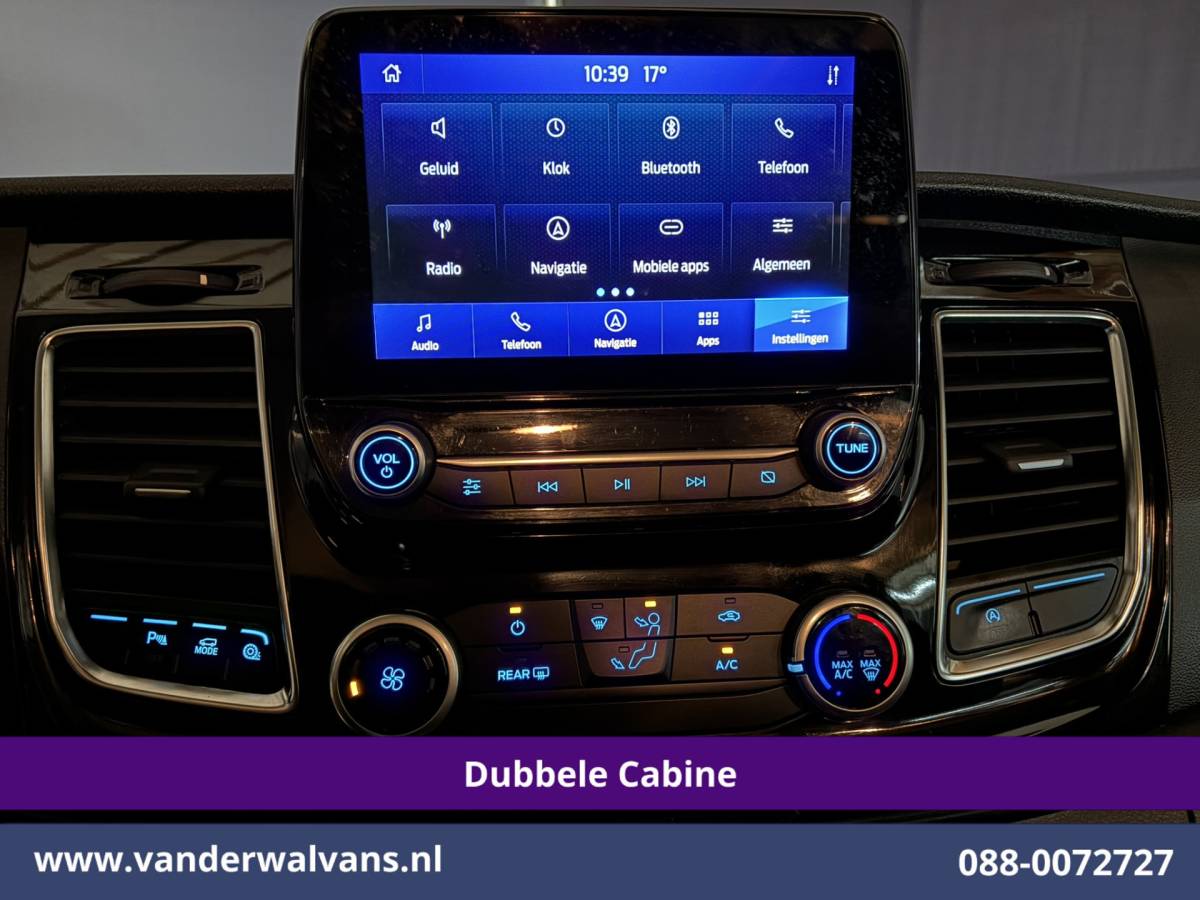 Ford Transit Ford Transit 2.0 TDCI 131pk L3H2 Dubbele Cabine Euro6 Airco | 5-Zits | Navigatie | LED | Apple Carplay Cruisecontrol, Android Auto, Parkeersensoren