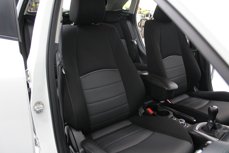 Mazda CX-3 Mazda CX-3 2.0 SkyActiv-G 120 Dynamic 120PK, NAVIGATIE | CRUISE | PARK.SENSOREN | VERWARMDE STOELEN