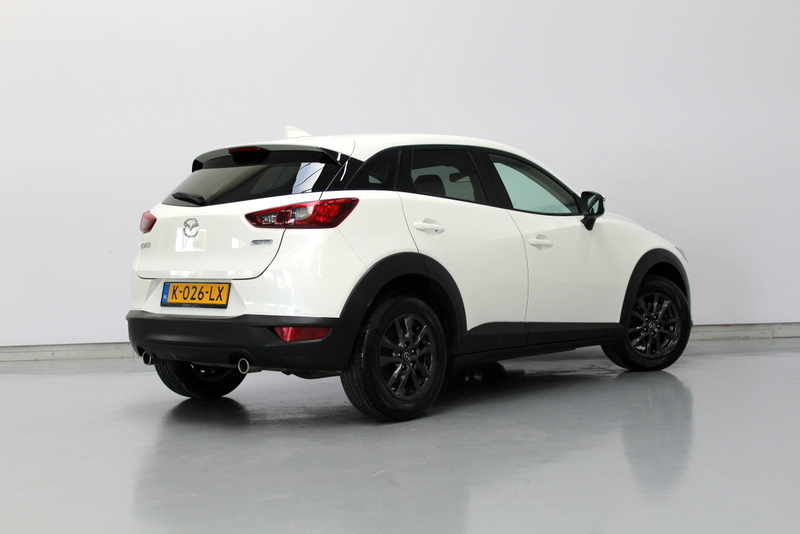 Mazda CX-3 Mazda CX-3 2.0 SkyActiv-G 120 Dynamic 120PK, NAVIGATIE | CRUISE | PARK.SENSOREN | VERWARMDE STOELEN