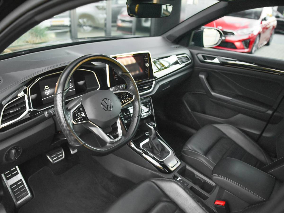 Volkswagen T-Roc Volkswagen T-Roc 1.5 TSI R-Line Business Leren Bekleding Navi ACC Stoelverwarming