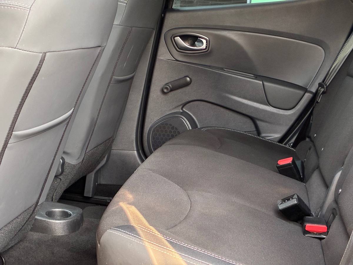 Renault Clio Renault Clio 0.9 TCe Limited|Navigatie|CruiseControl|Climatronic|PDC|Elektr.ramen|LM-Velgen|Nieuwe APK|