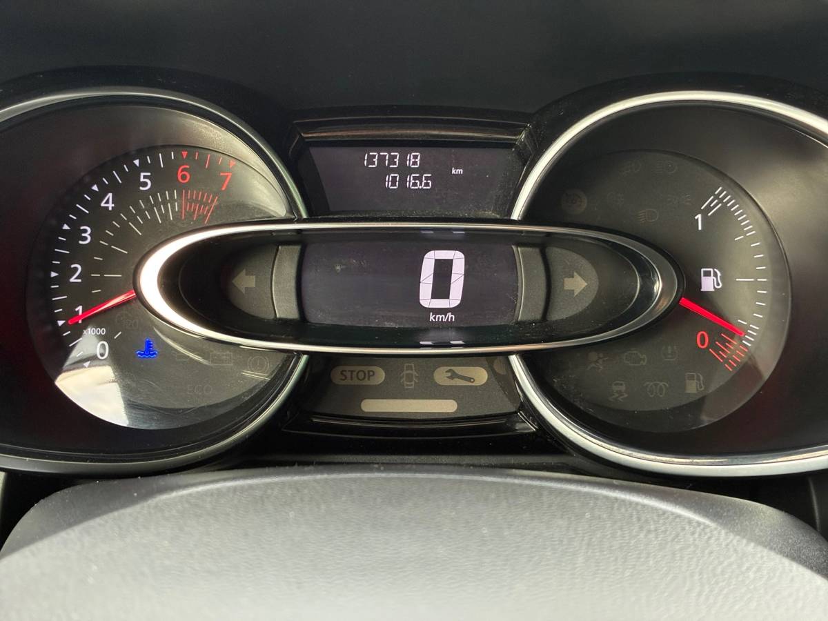 Renault Clio Renault Clio 0.9 TCe Limited|Navigatie|CruiseControl|Climatronic|PDC|Elektr.ramen|LM-Velgen|Nieuwe APK|