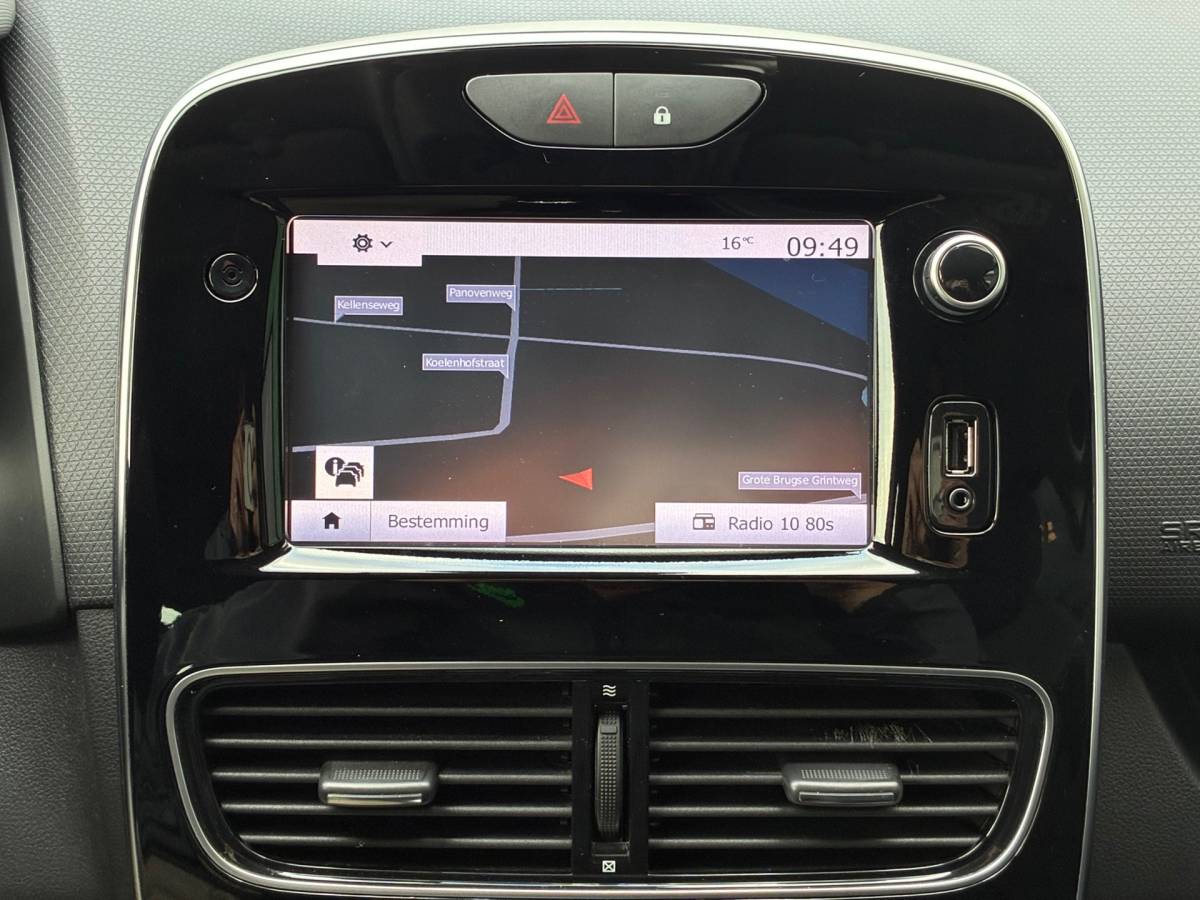 Renault Clio Renault Clio 0.9 TCe Limited|Navigatie|CruiseControl|Climatronic|PDC|Elektr.ramen|LM-Velgen|Nieuwe APK|