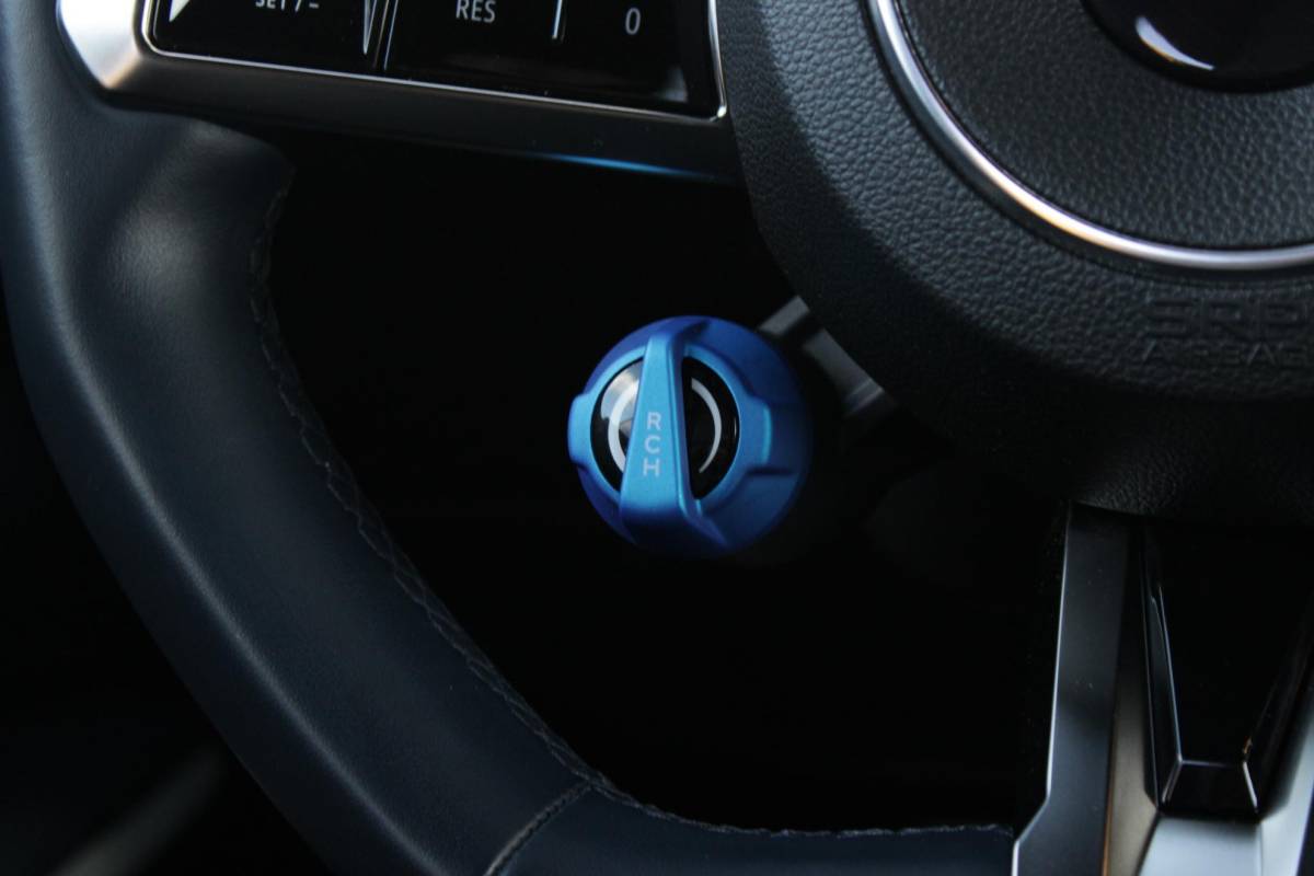 Alpine A290 Alpine A290 GTS 220PK 52 kWh | DEVIALET AUDIO SYSTEM | DRAADLOZE TELEFOONLADER | ELEKTRISCH VERWARMBAAR STUURWIEL | 19″ LICHTMETALEN VELGEN “SNOWFLAKE” NOIR BRILLIANT | ALPINE LOGO OP ZIJSCHERMEN | BREMBO REMKLAUWEN “ROUGE RACING” | ALPINE TELEMETRICS PREMIUM | NAPPA LEDEREN BEKLEDING BLUE PROFOND/GRIS EVEE MET ALPINE STIKSELS EN LOGO | MICHELIN PILOT SPORT BANDEN | ALPINE SPORT CHASSIS | GROOTLICHT ASSISTENT | DCC | ADAPTIVE CRUISE CONTROL | PARKEERNSENSOREN VOOR ACHTER EN ZIJKANT | ACHTERUITRIJ CAMERA | HANDSFREE CARD | VERWARMBARE VOORSTOELEN | WARMTEPOMP | NAVIGATIE BY “GOOGLE” | DRAADLOZE APPLE CARPLAY/ANDROID AUTO | FULL LED KOPLAMPEN MET FRANSE FLAG | PRIVACY GLASS | SFEER VERLICHTING | 3-FASE LADER | 100 KW SNELLADER |