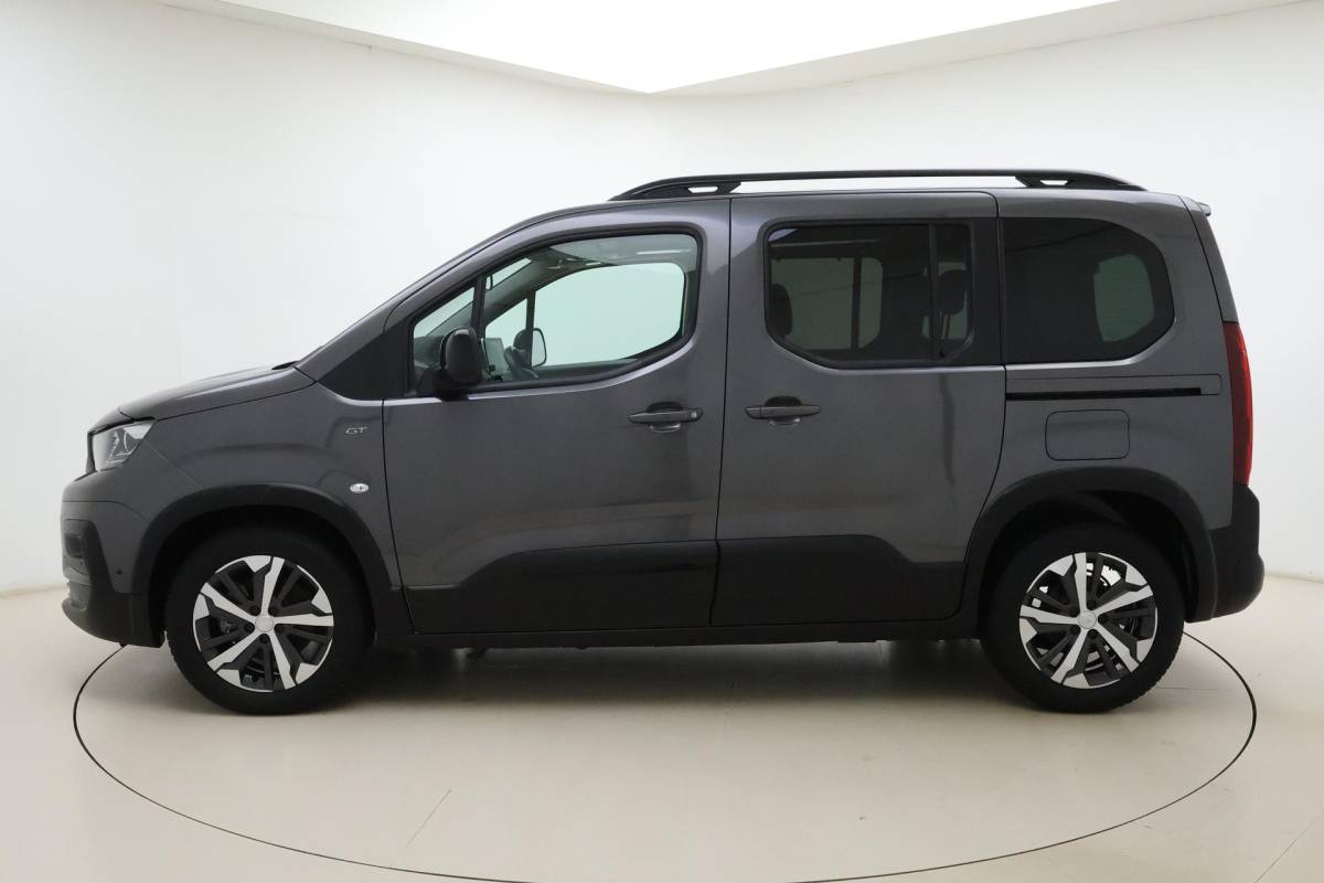 Peugeot Rifter Peugeot Rifter 1.2 Puretech 130pk Automaat GT | Navigatie | Trekhaak | Panoramadak | Achteruitrijcamera | Climate control | Dakrails | Stoelverwarming | Lichtmetalen velgen