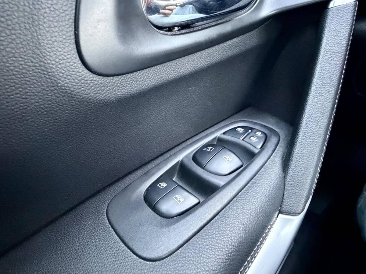 Renault Kadjar Renault Kadjar 1.2 TCe 130pk Intens | Trekhaak | Camera | Cruise | 149.000 KM NAP | PDC | Rijklaar |