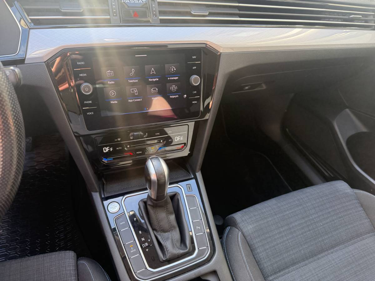 Volkswagen Passat Volkswagen Passat Variant 1.4 TSI PHEV GTE Business Bj 2020 Km 114.000 Nap 1e eigenaar