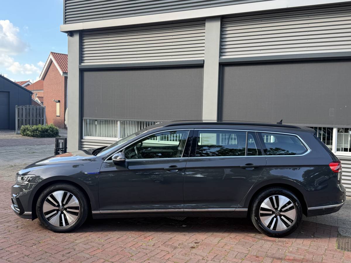 Volkswagen Passat Volkswagen Passat Variant 1.4 TSI PHEV GTE Business Bj 2020 Km 114.000 Nap 1e eigenaar