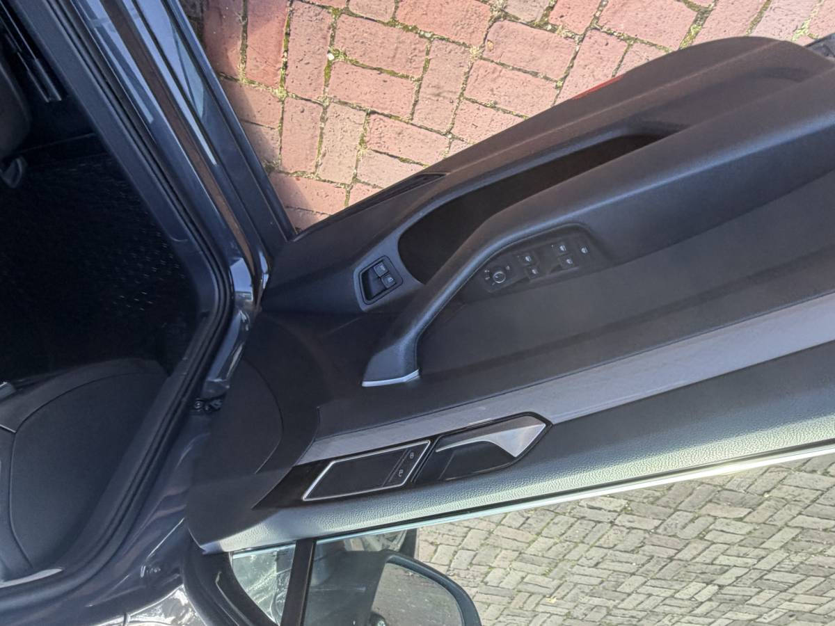 Volkswagen Passat Volkswagen Passat Variant 1.4 TSI PHEV GTE Business Bj 2020 Km 114.000 Nap 1e eigenaar
