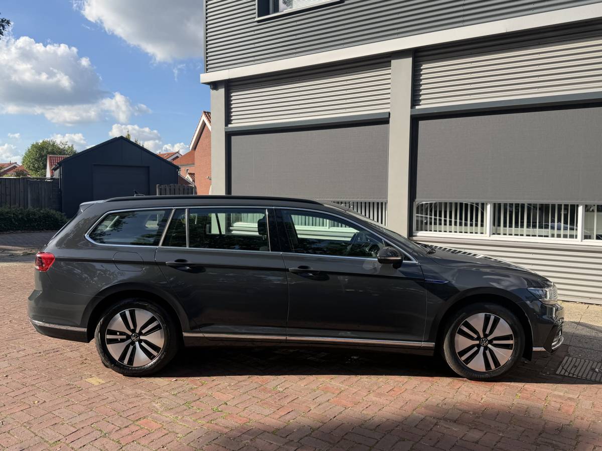 Volkswagen Passat Volkswagen Passat Variant 1.4 TSI PHEV GTE Business Bj 2020 Km 114.000 Nap 1e eigenaar