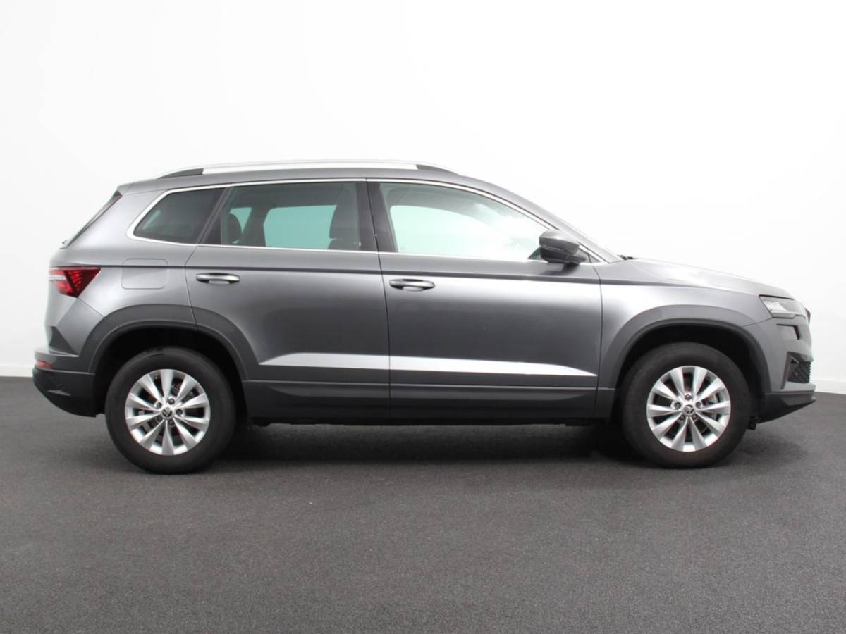 Škoda Karoq Skoda Karoq 1.5 TSI 150pk DSG Ambition Navigatie Apple Carpla/Android Auto Camera Climate Control Adaptive Cruise control Lichtmetalen Velgen