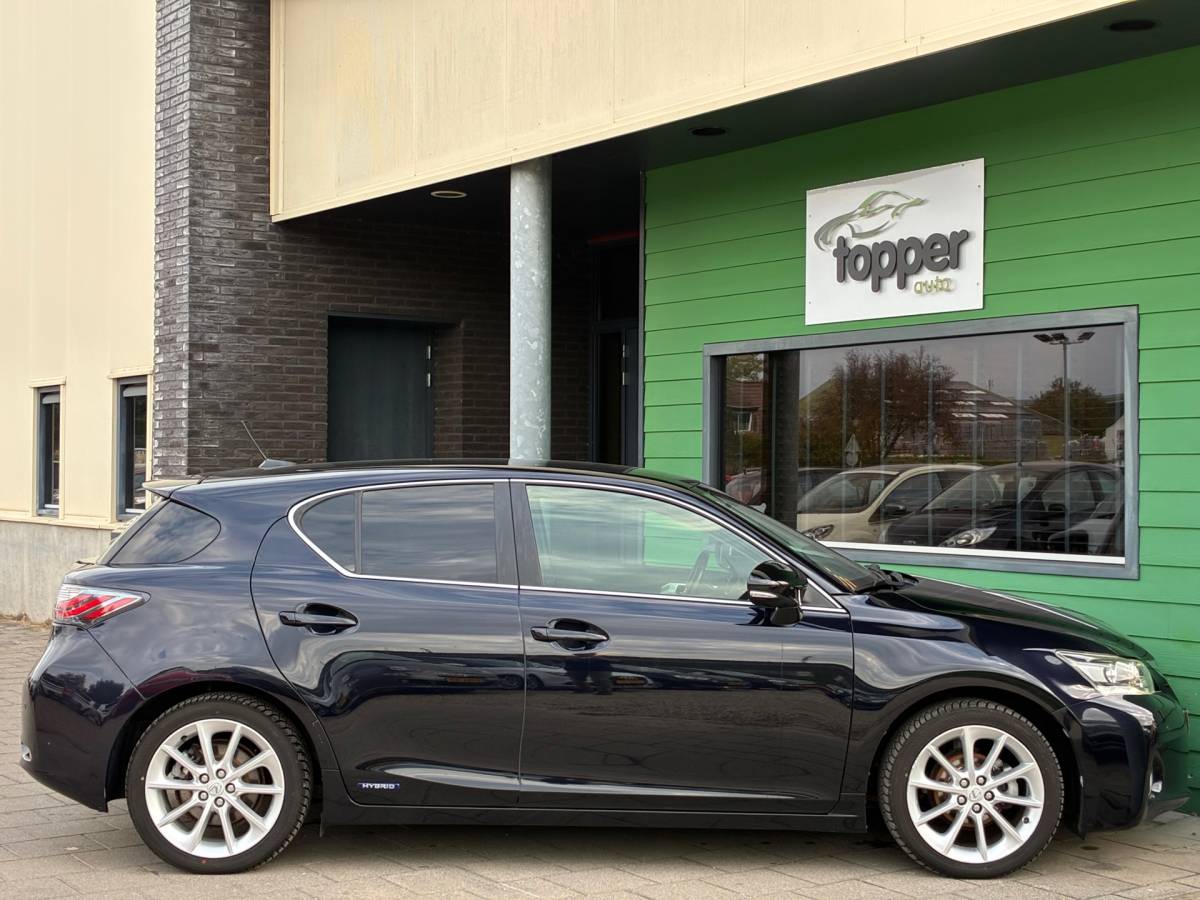 Lexus CT Lexus CT 200h Business Line Pro|1e Eigenaar|Camera|Navigatie|CruiseControl|Climatronic|PDC|NAP|Stoel Verw.|Dealer Onderhouden|