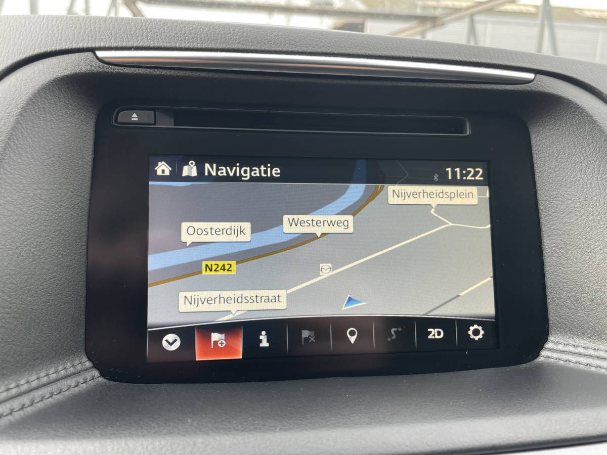 Mazda CX-5 Mazda CX-5 2.0 SkyActiv-G 165 6 MT 2WD SKYLEASE GT NAVI | PARKEERSENSOREN V+A | LEDER INTERIEUR | 17 INCH LMV | TREKHAAK | LED | STOELVERWARMING