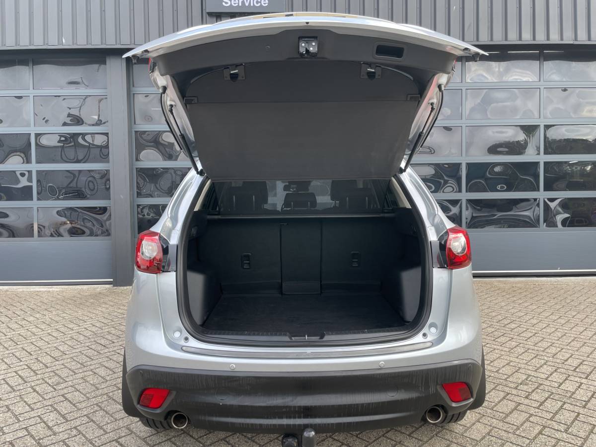 Mazda CX-5 Mazda CX-5 2.0 SkyActiv-G 165 6 MT 2WD SKYLEASE GT NAVI | PARKEERSENSOREN V+A | LEDER INTERIEUR | 17 INCH LMV | TREKHAAK | LED | STOELVERWARMING