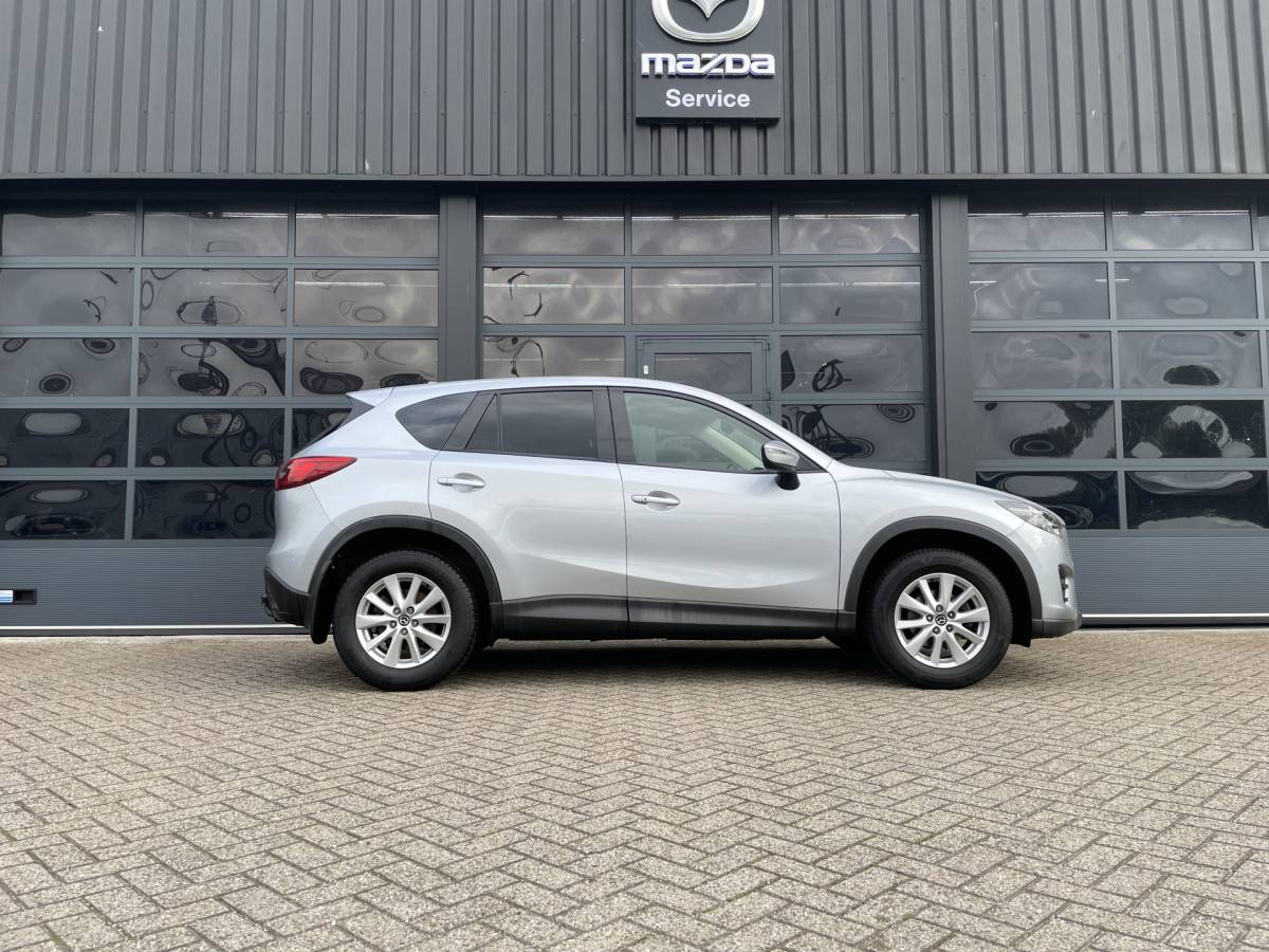 Mazda CX-5 Mazda CX-5 2.0 SkyActiv-G 165 6 MT 2WD SKYLEASE GT NAVI | PARKEERSENSOREN V+A | LEDER INTERIEUR | 17 INCH LMV | TREKHAAK | LED | STOELVERWARMING