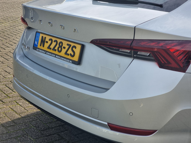 Škoda Octavia ŠKODA Octavia 1.0 TSI Business Edition | Apple car play | Android Auto |