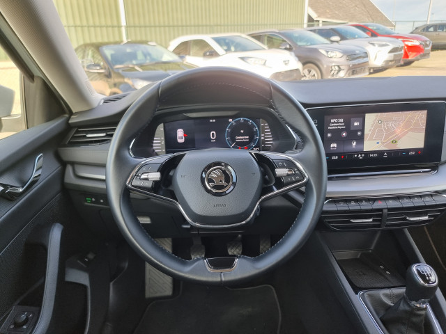 Škoda Octavia ŠKODA Octavia 1.0 TSI Business Edition | Apple car play | Android Auto |