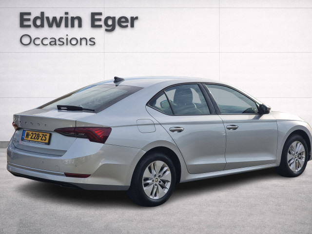 Škoda Octavia ŠKODA Octavia 1.0 TSI Business Edition | Apple car play | Android Auto |