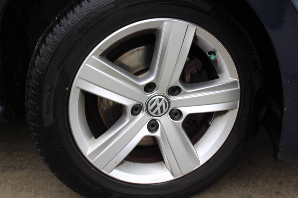 Volkswagen Golf Sportsvan Volkswagen Golf Sportsvan 1.2 TSI Highline multimedia navi clima trekhaak sensoren verwarmbare stoelen