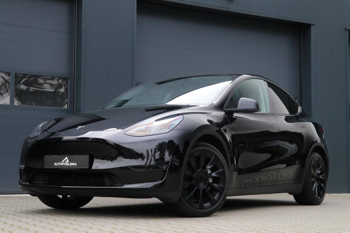 Tesla Model Y Tesla Model Y Long Range AWD 75 kWh 351PK Panodak 360View Premium 20’Inch DualMotor Stoelverwarming Voor/Achter 47000KM BJ2021