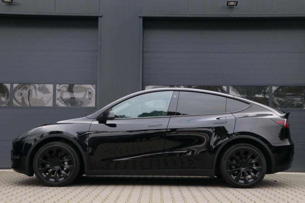 Tesla Model Y Tesla Model Y Long Range AWD 75 kWh 351PK Panodak 360View Premium 20’Inch DualMotor Stoelverwarming Voor/Achter 47000KM BJ2021