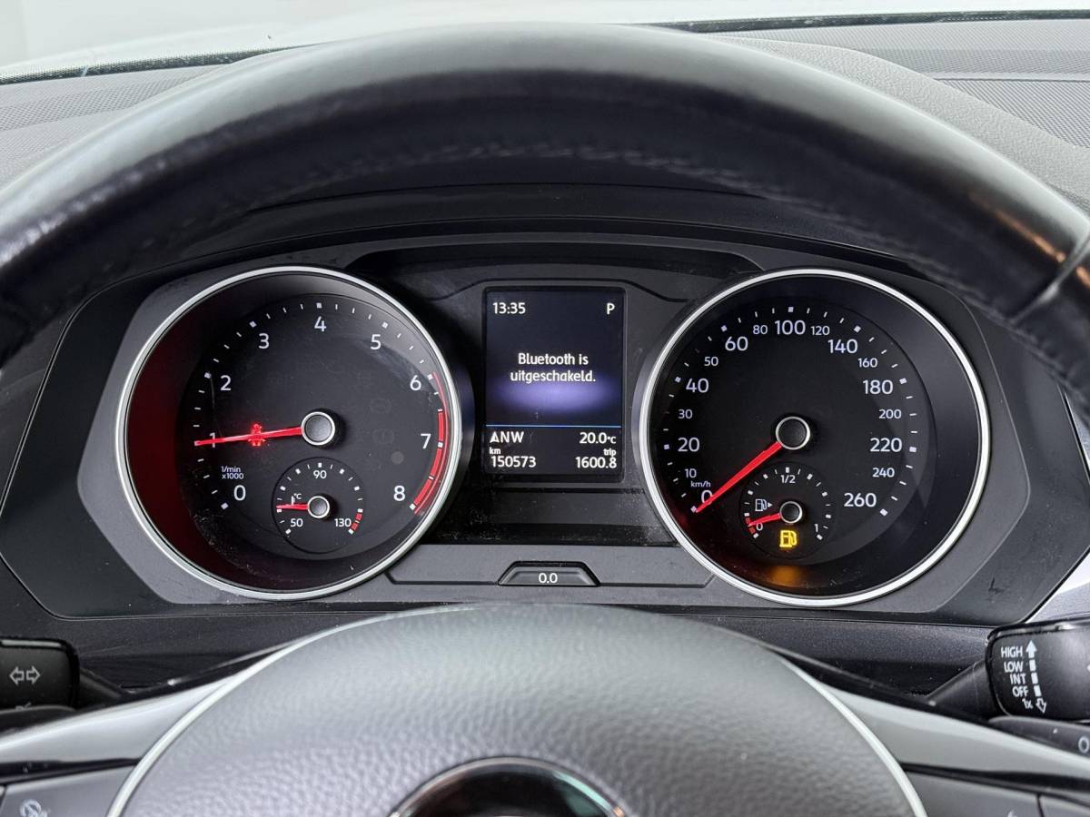 Volkswagen Tiguan Volkswagen Tiguan 1.5 TSI ACT Comfortline Business – Navigatie – Climate Control – Trekhaak