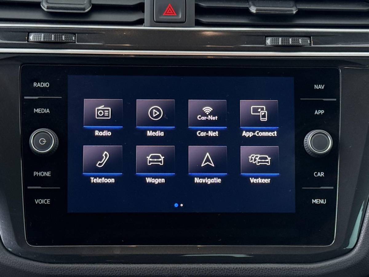 Volkswagen Tiguan Volkswagen Tiguan 1.5 TSI ACT Comfortline Business – Navigatie – Climate Control – Trekhaak