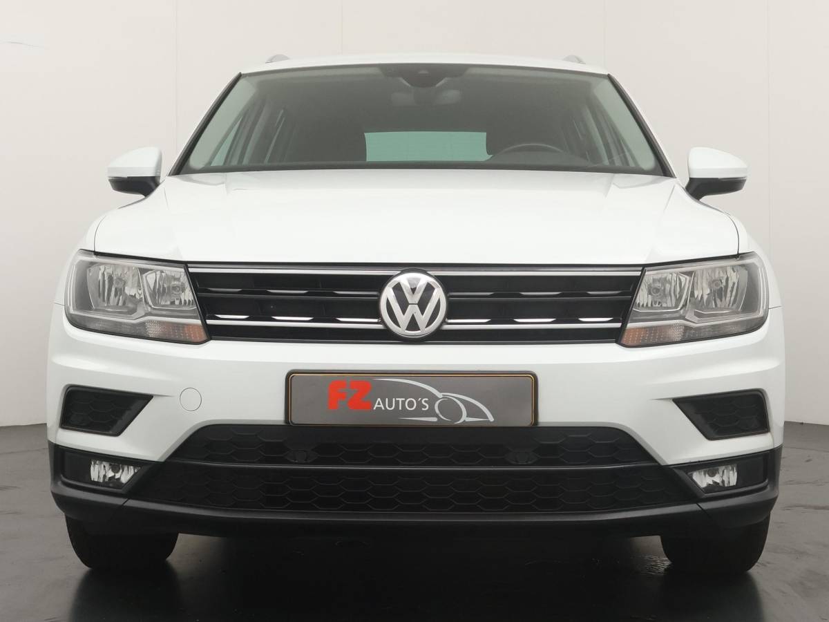 Volkswagen Tiguan Volkswagen Tiguan 1.5 TSI ACT Comfortline Business – Navigatie – Climate Control – Trekhaak