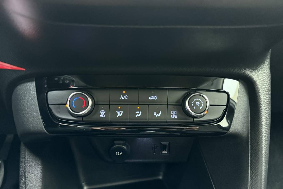 Opel Corsa Opel Corsa 1.2 Level 2 | Airco | Cruise control | WEINIG KILOMETERS | Lichtmetalen velgen | Bluetooth | Carplay