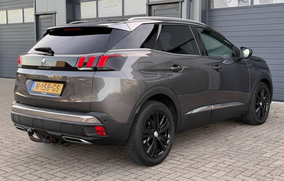 Peugeot 3008 Peugeot 3008 1.6 – 165pk | GT Line! | Nieuwe Model | Automaat | Trekhaak | Camera | Rijklaar | Nette Auto  |