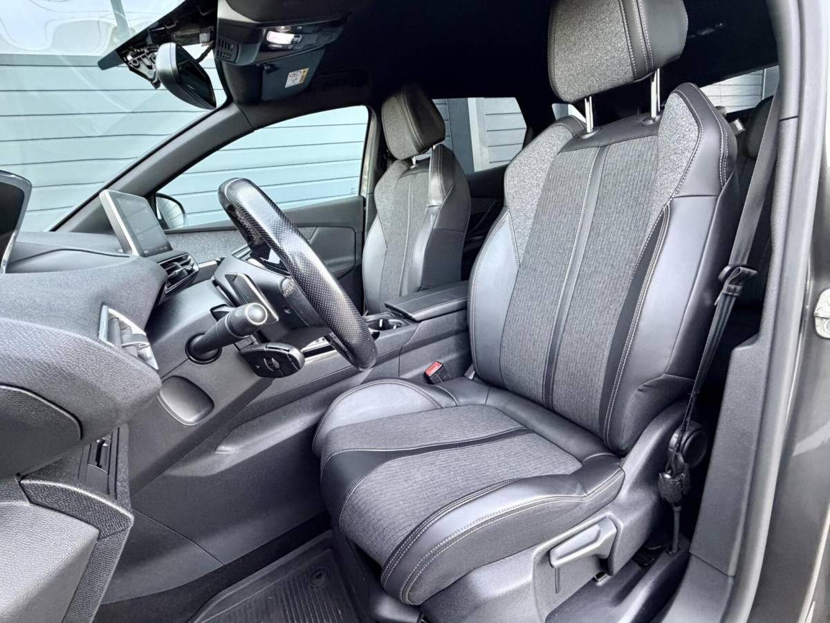 Peugeot 3008 Peugeot 3008 1.6 – 165pk | GT Line! | Nieuwe Model | Automaat | Trekhaak | Camera | Rijklaar | Nette Auto  |