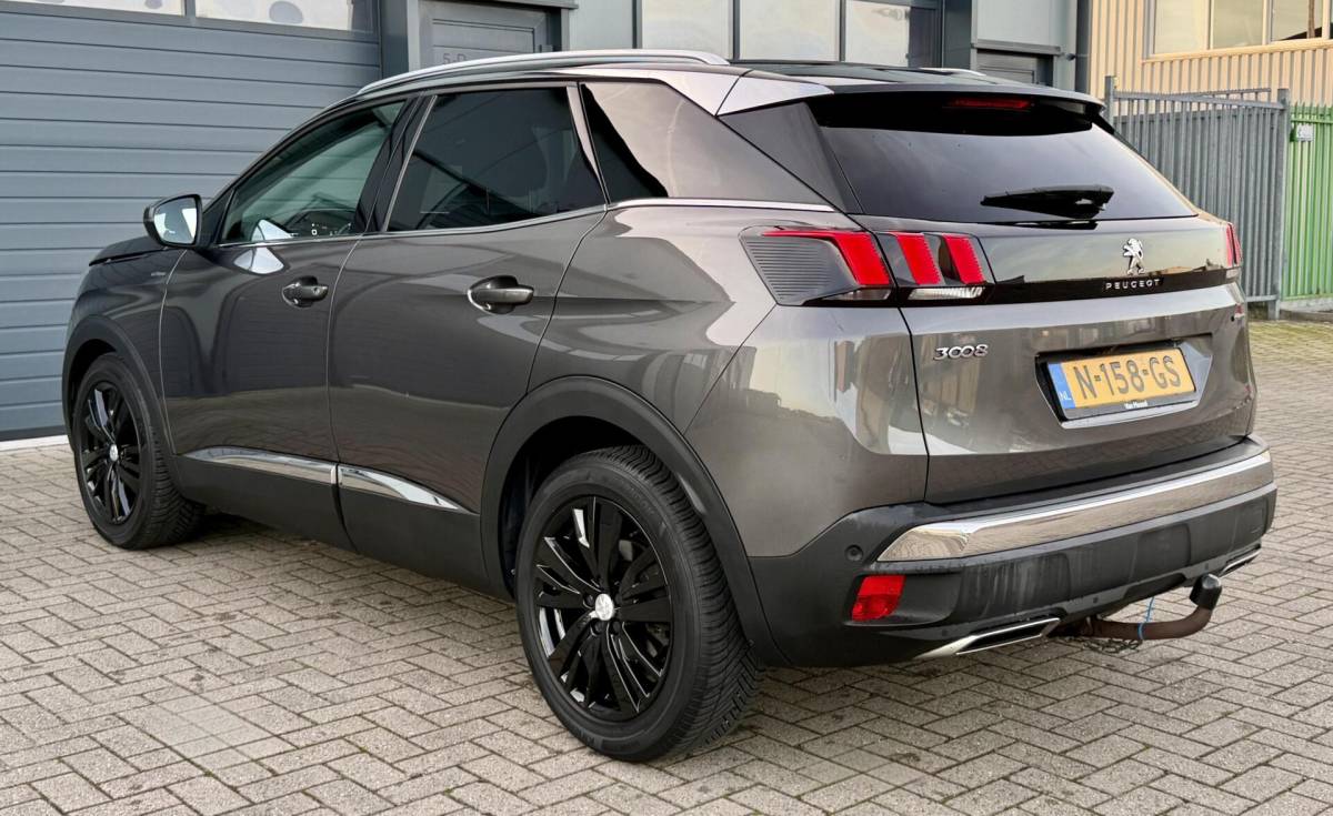 Peugeot 3008 Peugeot 3008 1.6 – 165pk | GT Line! | Nieuwe Model | Automaat | Trekhaak | Camera | Rijklaar | Nette Auto  |