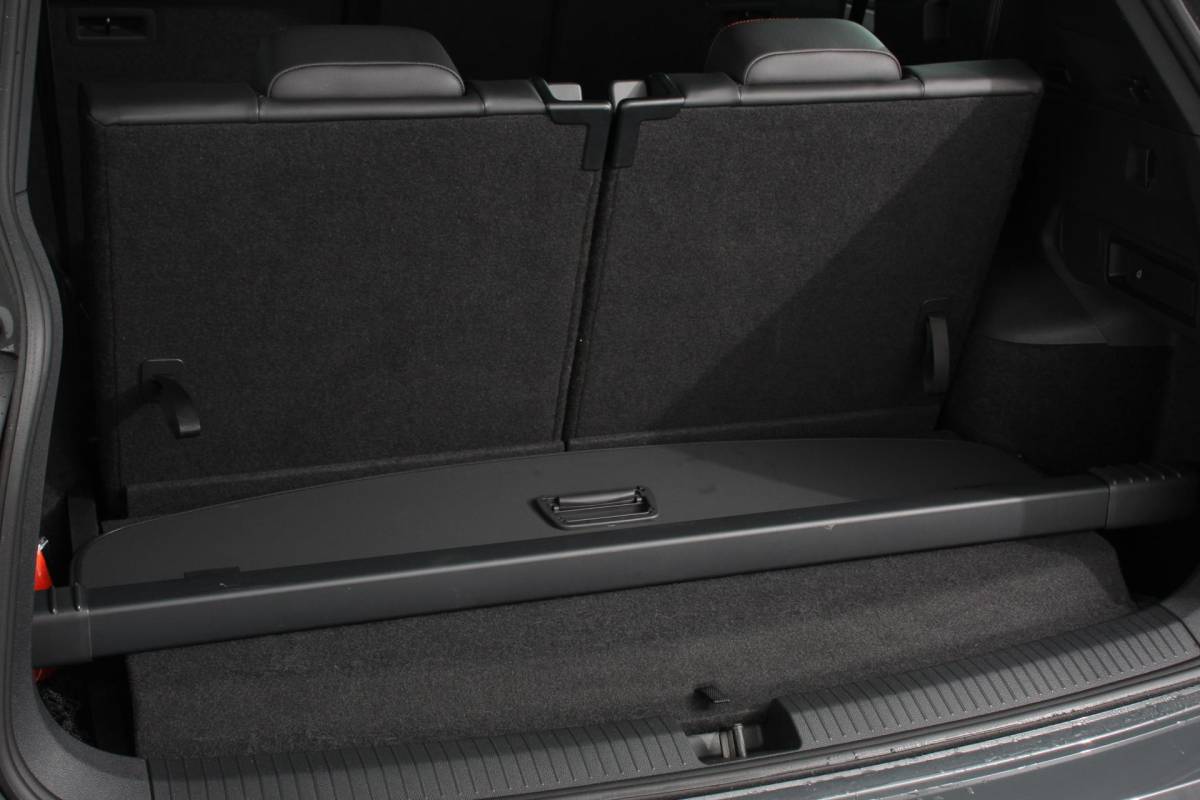 SEAT Tarraco SEAT Tarraco 1.5 TSI 150pk FR DSG 7p. Navigatie Apple Carplay/Android Auto Camera Parkeer sensoren Digitale Cockpit  Stoelverwarming Stoel bestuurder electrisch verstelbaar