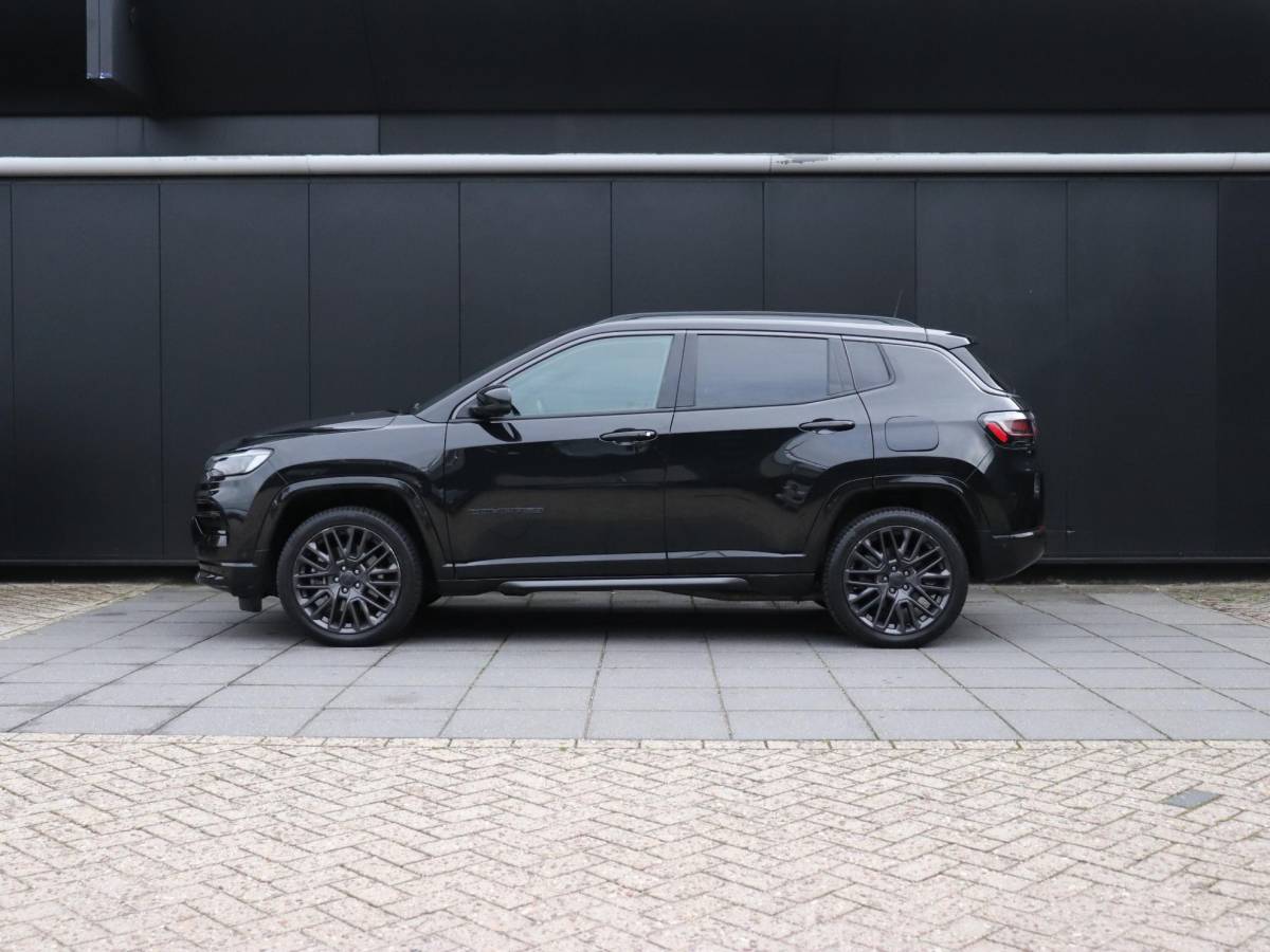 Jeep Compass Jeep Compass 4xe 240 Plug-in Hybrid Electric S | SOH 82,4% | LEDER | MEMORY | PANO-DAK | ALPINE SOUND | 360° CAMERA | STOELVERK. | CRUISE | NAVI | STOEL/STUURVERW. |SOH 82,4%|