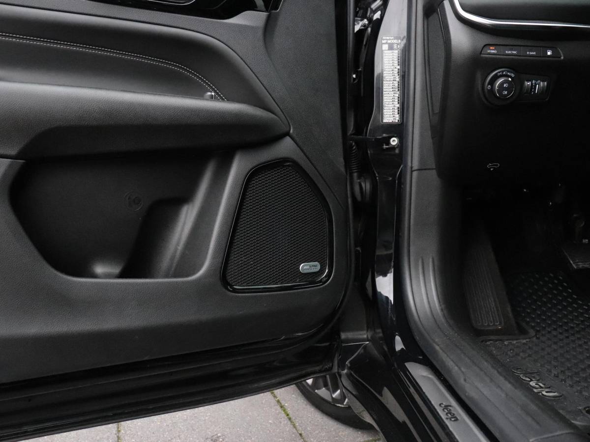Jeep Compass Jeep Compass 4xe 240 Plug-in Hybrid Electric S | SOH 82,4% | LEDER | MEMORY | PANO-DAK | ALPINE SOUND | 360° CAMERA | STOELVERK. | CRUISE | NAVI | STOEL/STUURVERW. |SOH 82,4%|