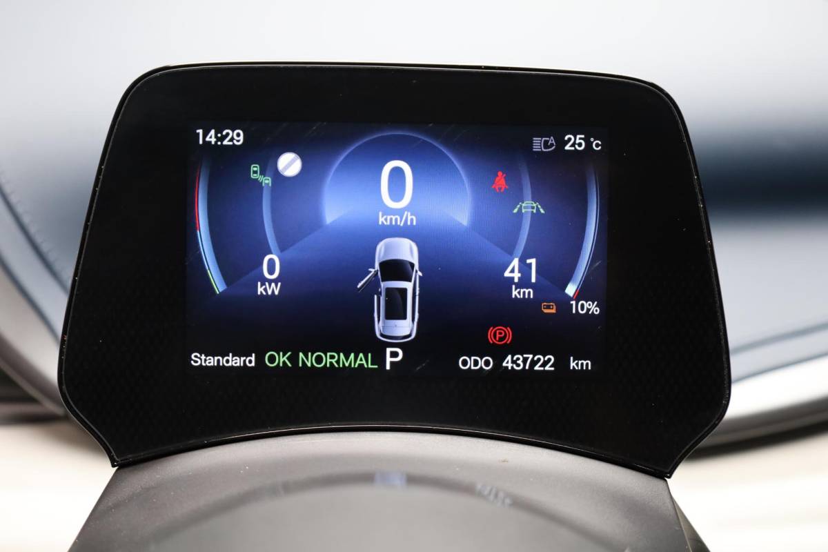BYD ATTO 3 BYD ATTO 3 Design 60 kWh PANO 360-CAMERA ADAPTIVE-CRUISE LEER STOELVERW. CARPLAY SFEERVERL. ELEC.STOELEN/KLEP 2XPDC 18”LMV ENZ.