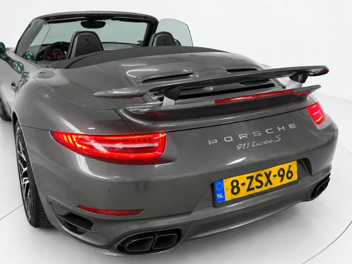 Porsche 911 Porsche 911 Cabrio 3.8 Turbo S Chrono Carplay Keramisch
